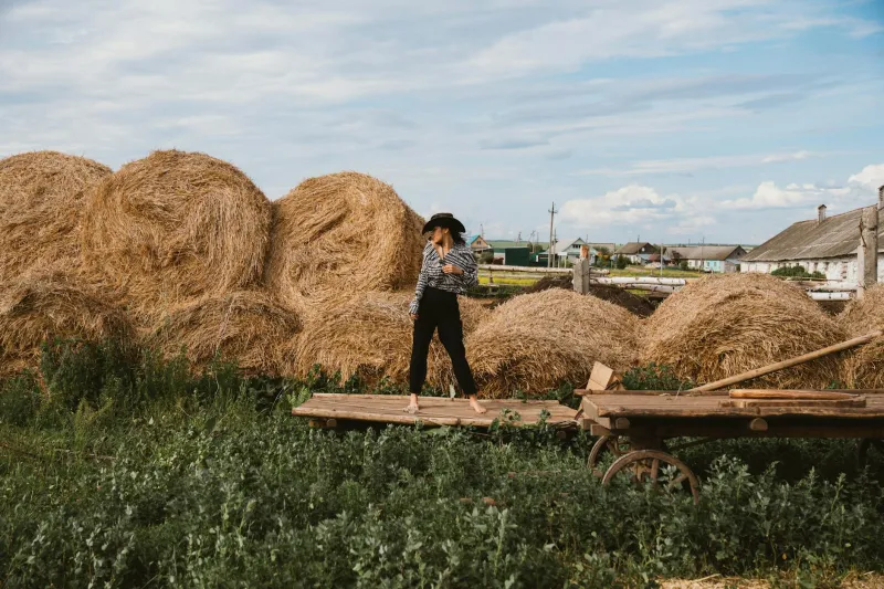 The Celebrity 'I'm Moving to Europe' Era: When A-Listers Trade Hollywood for a Quieter Spotlight